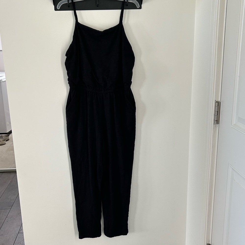 VGUC black Old Navy romper